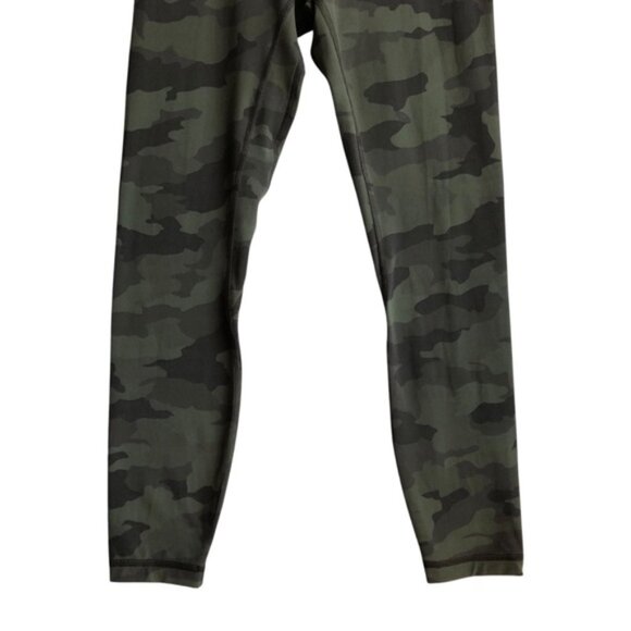 Lululemon Align Pant II 25" Size 4 Heritage 365 Camo Green Twill Multi - Picture 4 of 11